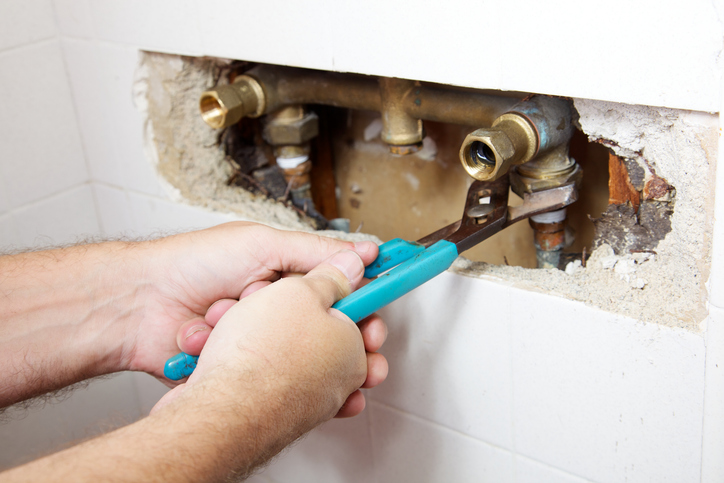 Plumbing Tips When to Call in the Experts for Water Line Repair