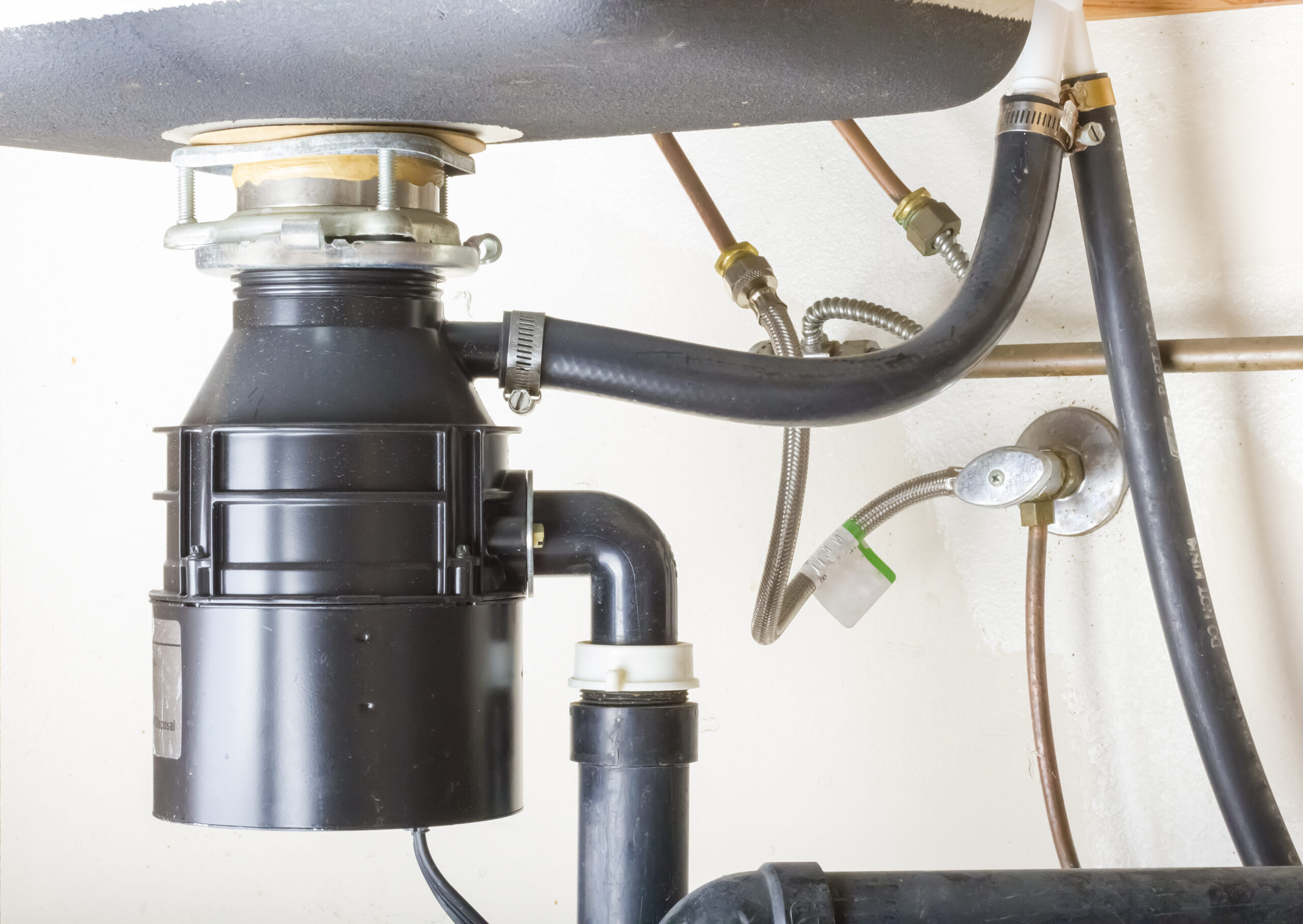 5 Signs It’s Time to Call for a Garbage Disposal Service