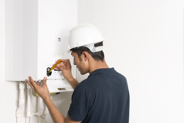Why Professional Water Heater Repair Costs You Less Than Do-It-Yourself Repairs